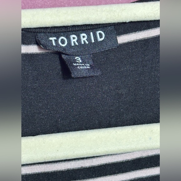 💙 Black and slight Pink Striped Lattice Midi Skater Dress - Picture 5 of 9